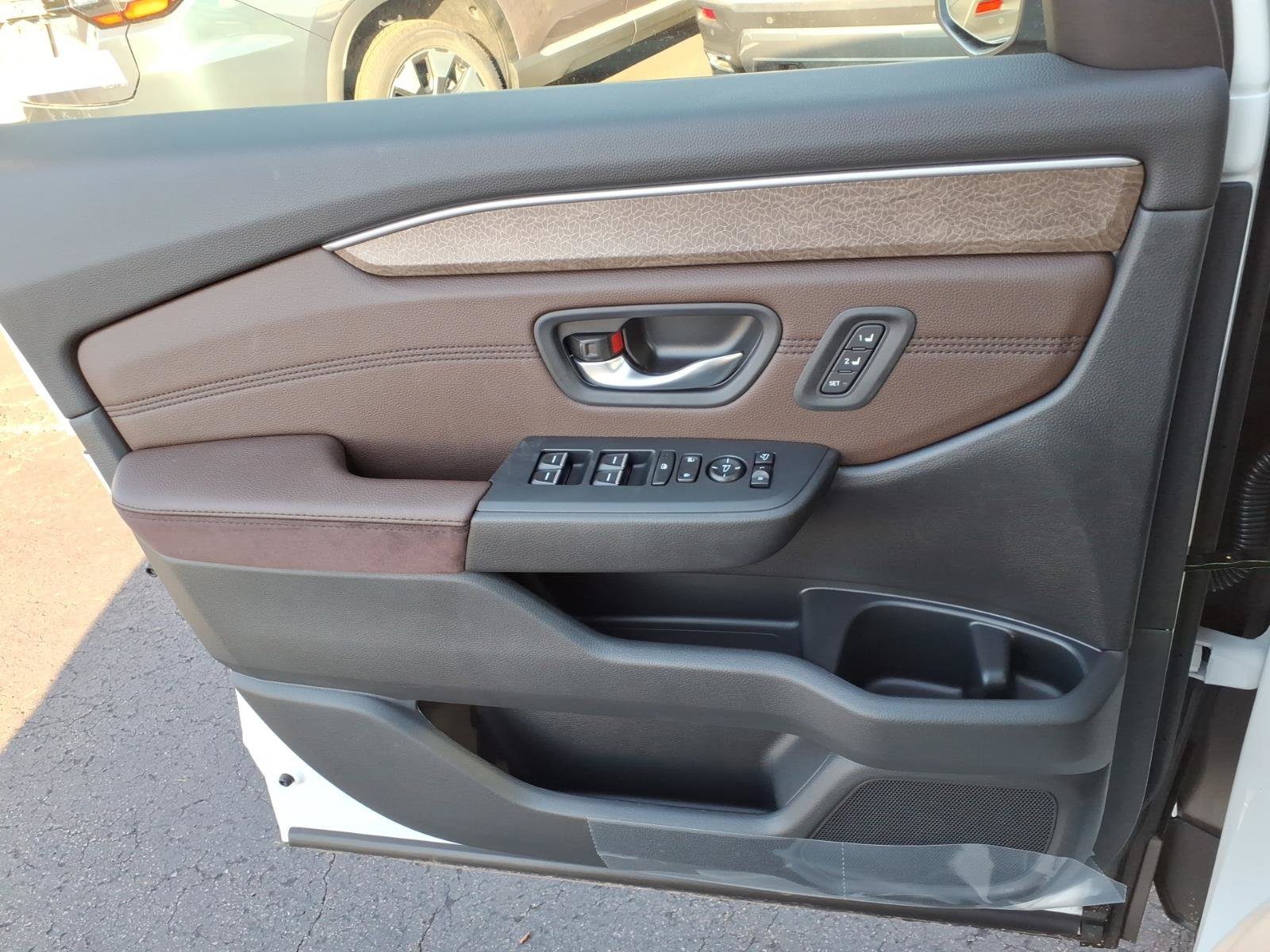 New 2026 Honda Pilot Elite image 9