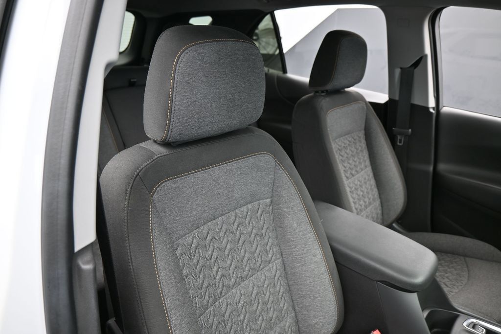 Used 2024 Chevrolet Equinox LT FWD image 41