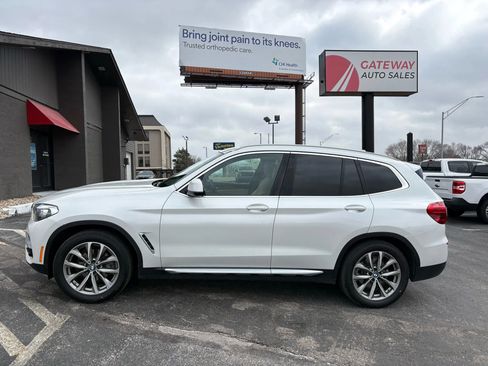 Used 2019 BMW X3 xDrive30i image 2
