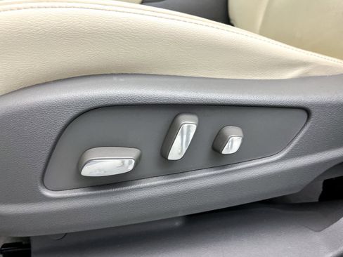 Used 2024 Cadillac XT6 Premium Luxury image 20