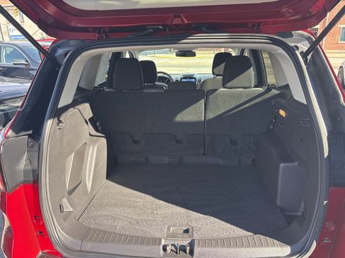 Used 2019 Ford Escape SE image 15