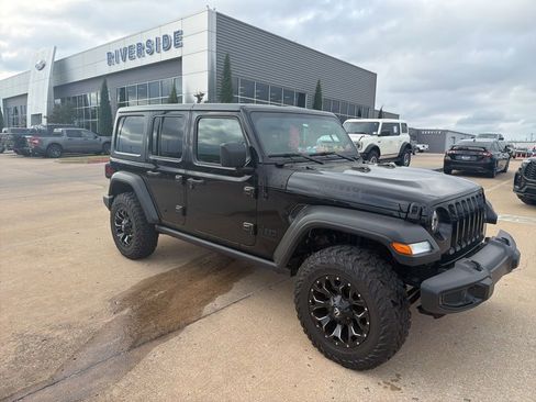 Used 2021 Jeep Wrangler Unlimited Sport AWD/4WD image 1