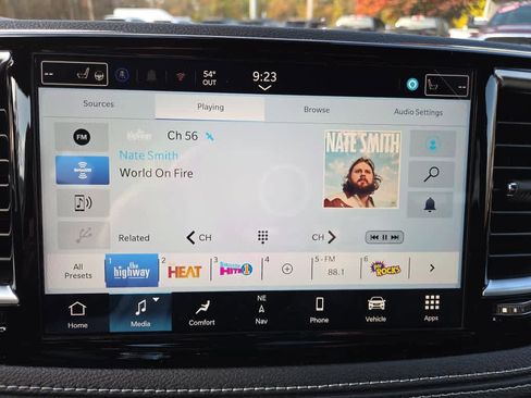 New 2026 Chrysler Pacifica Limited w/ S Appearance Package image 23