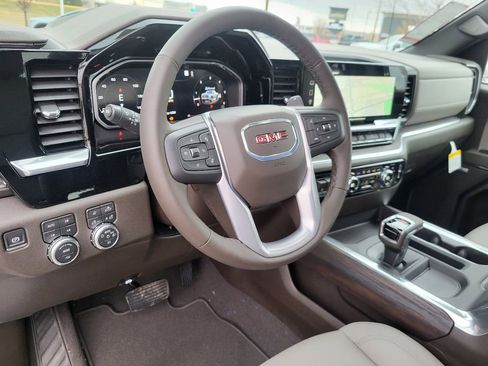 New 2026 GMC Sierra 1500 SLT w/ SLT Premium Package image 21