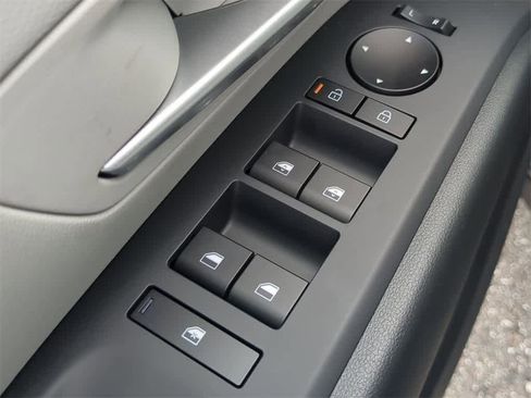 New 2026 Hyundai Tucson SEL image 18