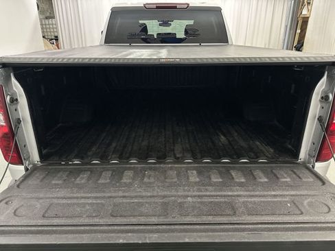 Used 2023 Chevrolet Silverado 2500 Custom w/ Custom Convenience Package image 23