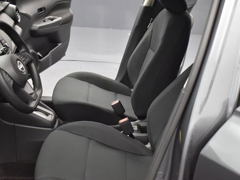 New 2025 Nissan Kicks Play S image 15