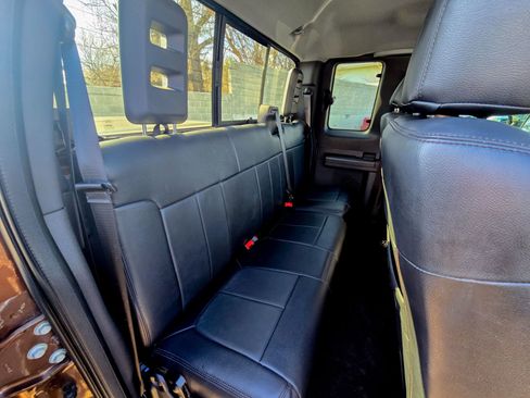 Used 2012 Ford F250 Lariat w/ Chrome Pkg image 29