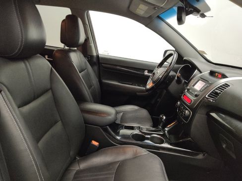 Used 2014 Kia Sorento LX w/ Premium Package AWD/4WD image 21