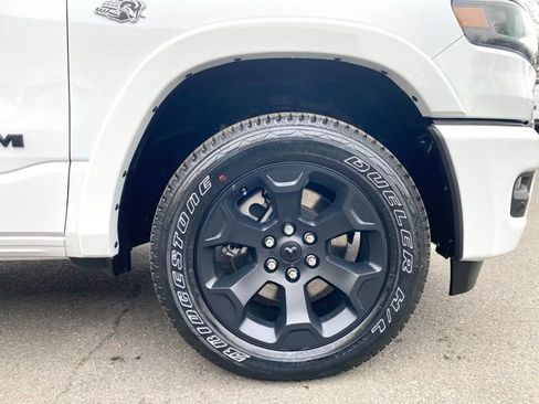 New 2026 RAM 1500 4x4 Crew Cab image 19