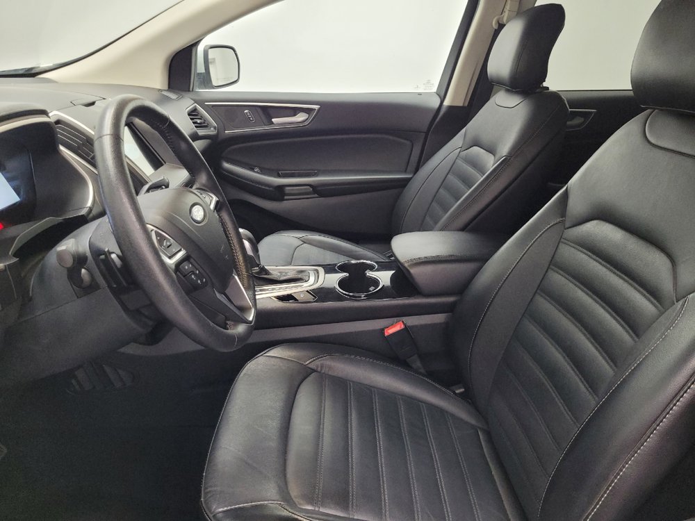 Used 2016 Ford Edge SEL w/ Equipment Group 201A FWD image 17