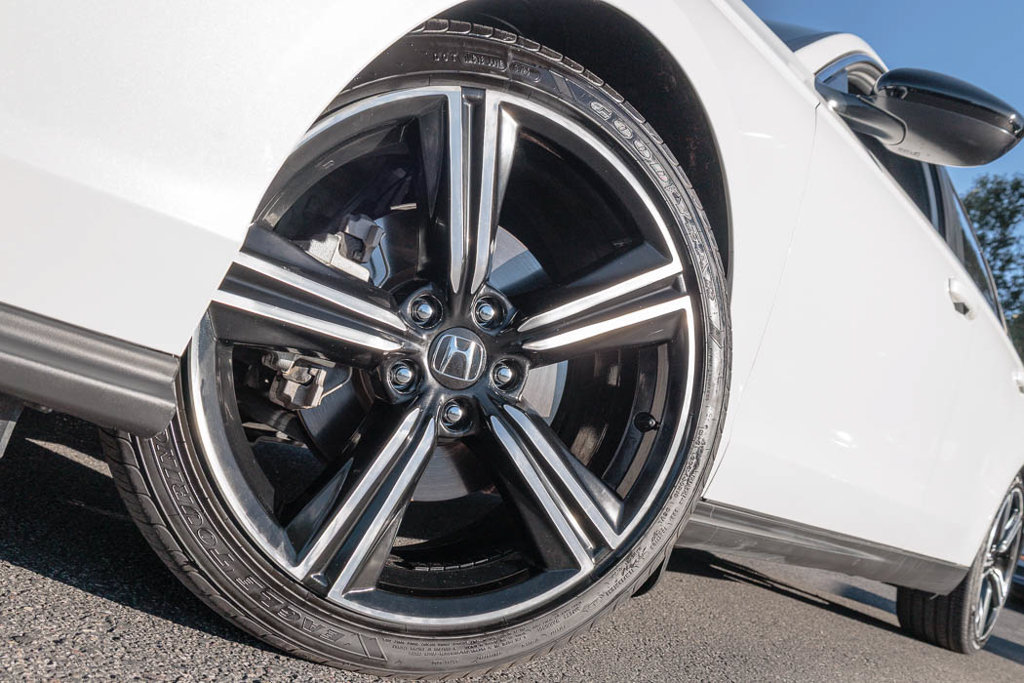 Used 2024 Honda Accord Sport image 10