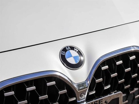 Used 2021 BMW 430i Convertible w/ M Sport Package RWD image 10
