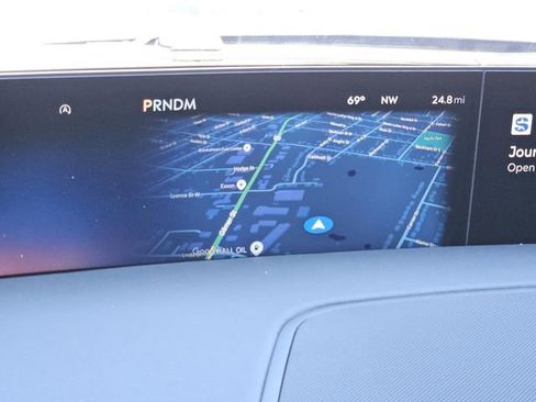 New 2025 Lincoln Navigator Reserve w/ Jet Appearance Package image 18