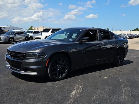 Used 2023 Dodge Charger SXT w/ Blacktop Package RWD image 12