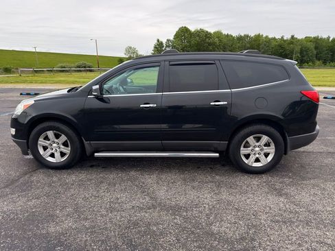 Used 2011 Chevrolet Traverse LT w/ LPO, 'HIT The Road' Package AWD/4WD image 12