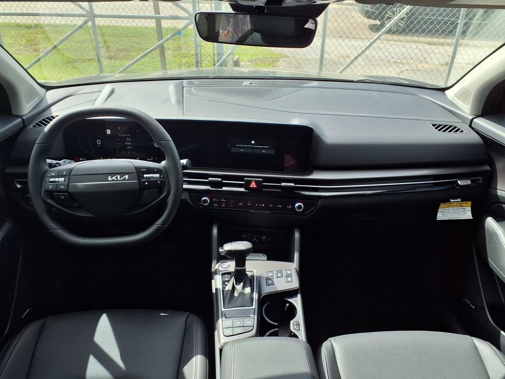 New 2026 Kia Sportage SX FWD image 3