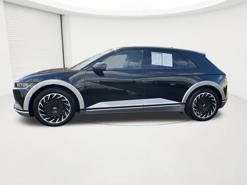 Used 2024 Hyundai Ioniq 5 Limited AWD/4WD image 2