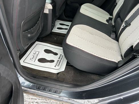 Used 2011 Chevrolet Equinox LS w/ Bluetooth Package image 9