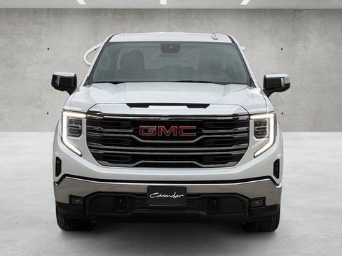 Certified 2025 GMC Sierra 1500 SLT RWD image 19