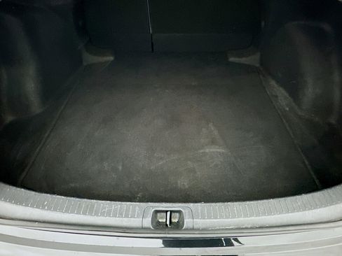 Used 2020 Toyota Corolla SE image 29