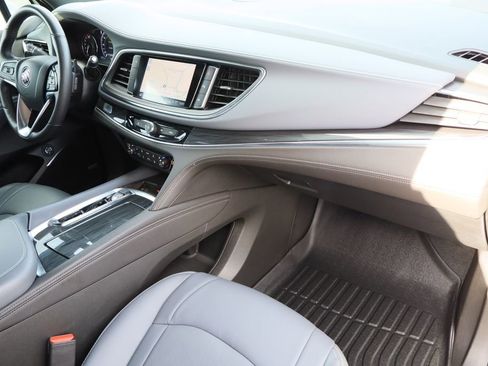 Certified 2023 Buick Enclave Premium image 32