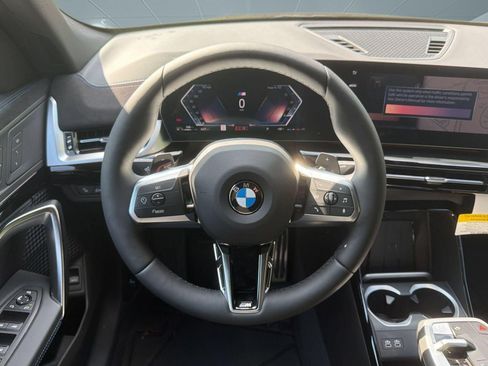 Used 2026 BMW X2 xDrive28i w/ M Sport Package AWD/4WD image 11