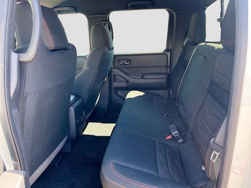 Used 2025 Nissan Frontier PRO-4X w/ Pro Convenience Package AWD/4WD image 24