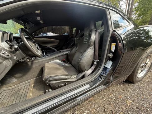Used 2014 Chevrolet Camaro SS w/ RS Package image 8