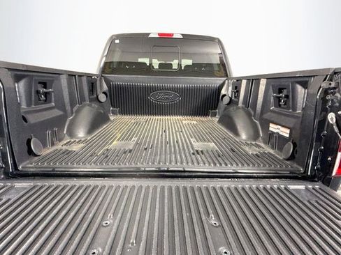 Used 2019 Ford F150 Lariat w/ Equipment Group 502A Luxury AWD/4WD image 35