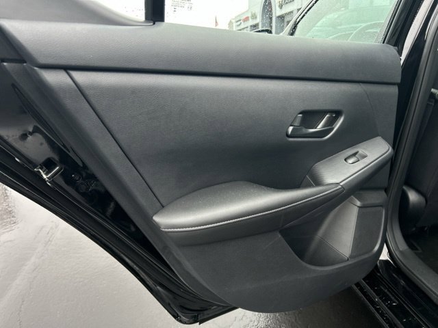 Used 2025 Nissan Sentra SV FWD image 17