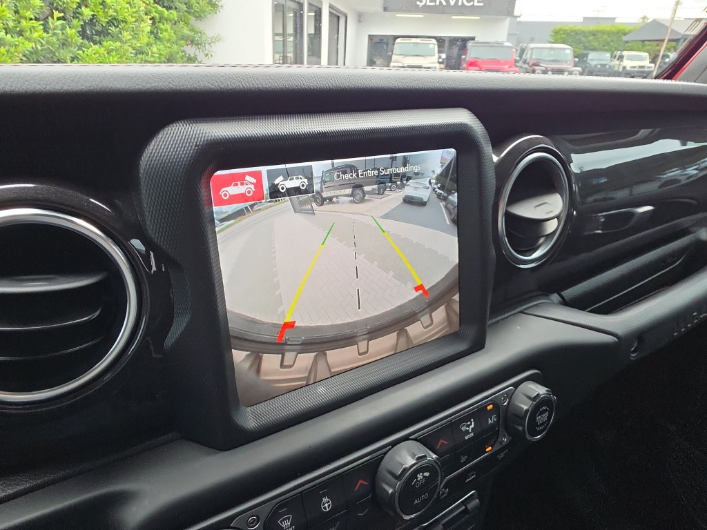 Used 2021 Jeep Wrangler Unlimited Rubicon AWD/4WD image 28