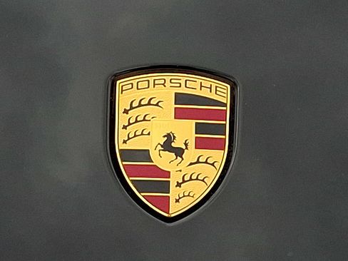 Used 2025 Porsche 718 Cayman S RWD image 32