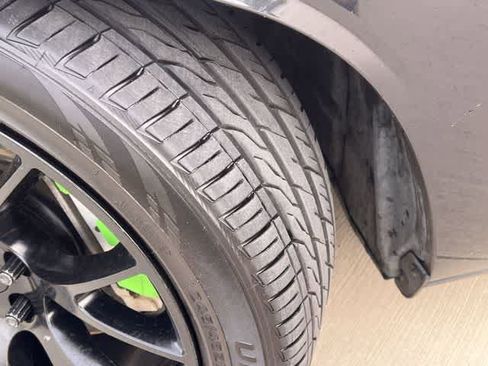 Used 2018 Dodge Challenger R/T RWD image 23