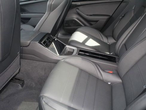 New 2026 Porsche Panamera 4 image 23