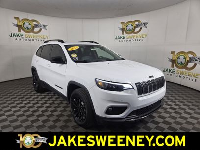 Used 2023 Jeep Cherokee Altitude Lux