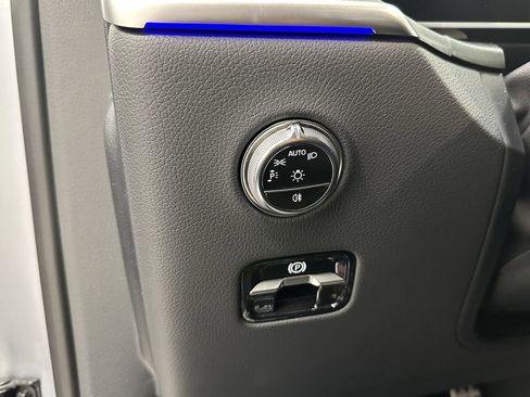 New 2026 Mercedes-Benz GLC 300 image 31