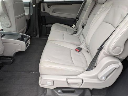 Certified 2023 Honda Odyssey EX-L image 16