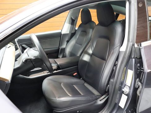 Used 2020 Tesla Model 3 Long Range image 26