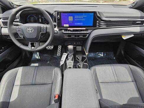 New 2026 Toyota Camry XSE AWD/4WD image 17