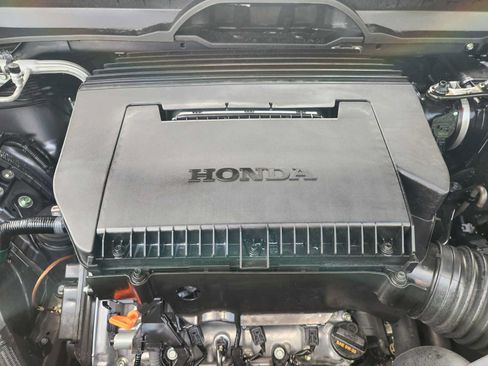 Used 2026 Honda Pilot Elite image 32