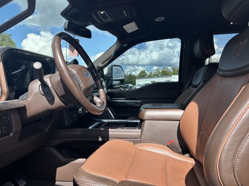 Used 2023 Ford F350 King Ranch w/ Chrome Package AWD/4WD image 10