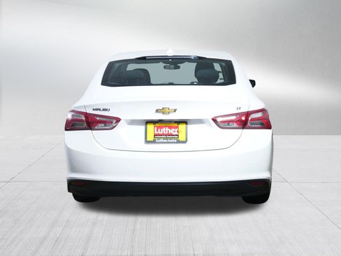 Used 2022 Chevrolet Malibu LT FWD image 6