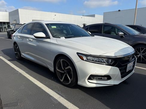 Used 2019 Honda Accord Sport image 1