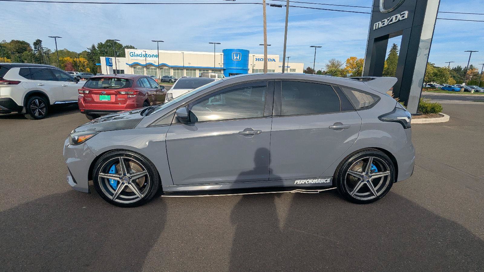 Used 2017 Ford Focus RS AWD/4WD image 3