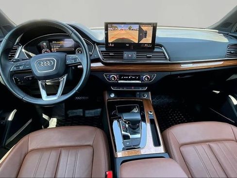 Used 2023 Audi Q5 2.0T Premium Plus w/ Premium Plus Package AWD/4WD image 15