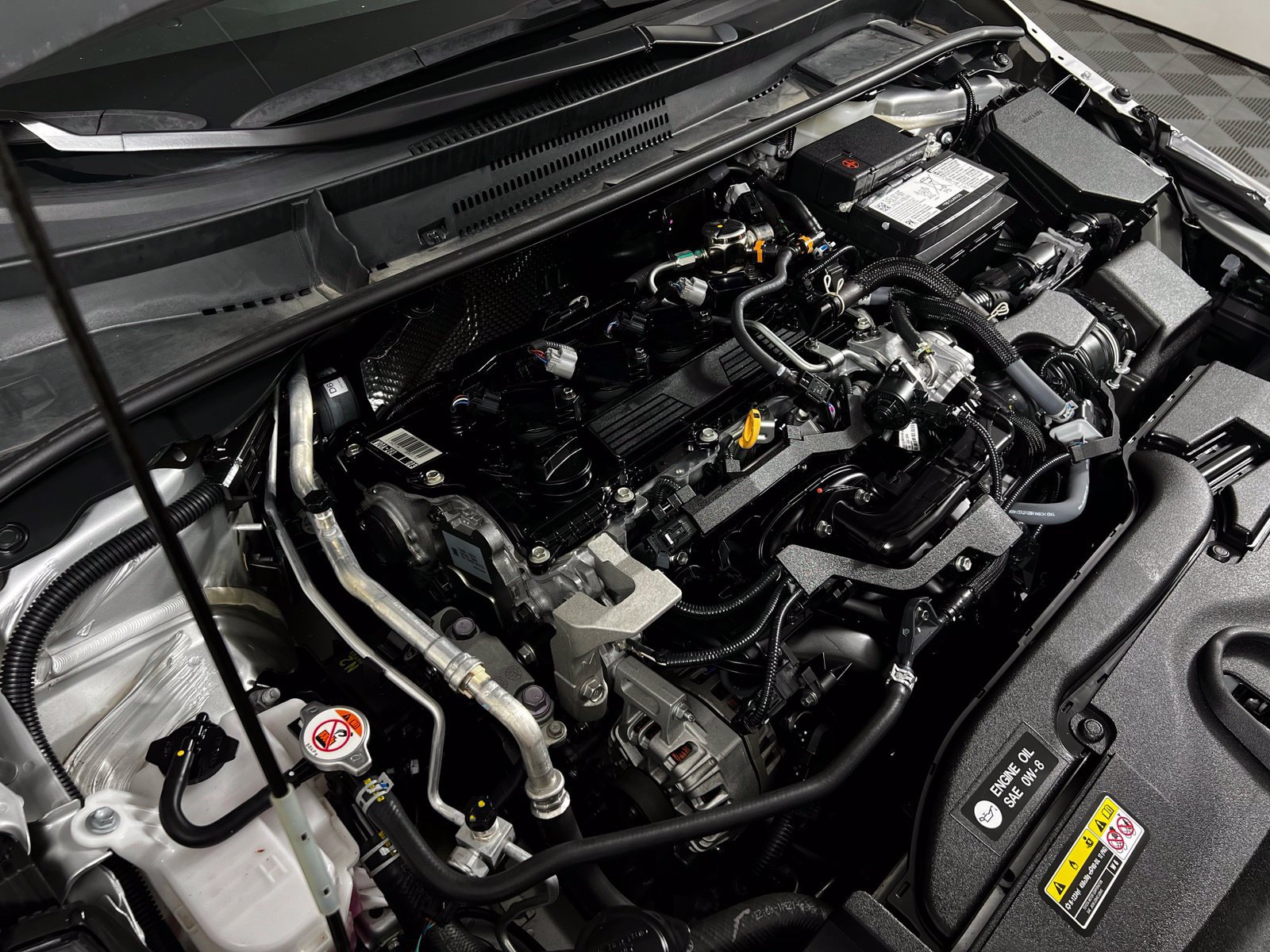 Used 2025 Toyota Corolla SE w/ Convenience Package FWD image 10