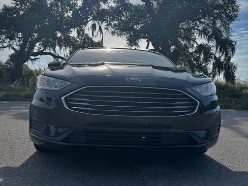 Used 2019 Ford Fusion SE FWD image 8