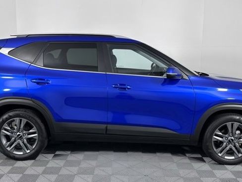 Used 2023 Kia Seltos S image 9