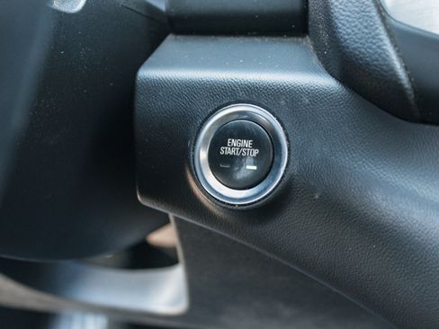 Used 2020 GMC Terrain SLE w/ Driver Convenience Package FWD image 17